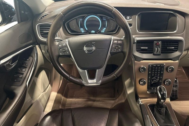 Volvo V40 bild 14