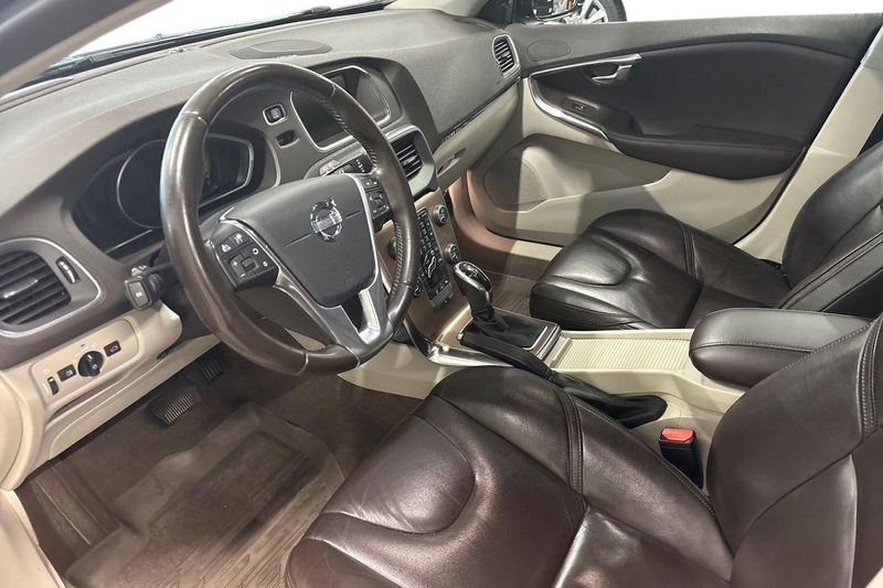 Volvo V40 bild 10