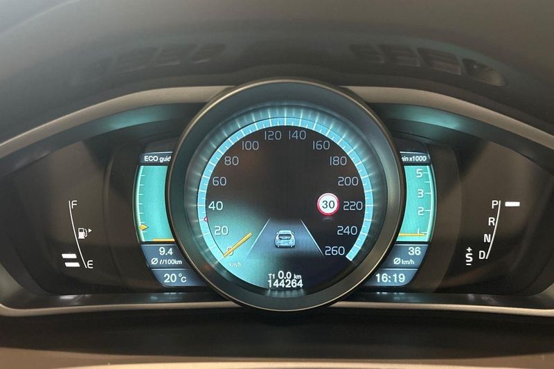 Volvo V40 bild 15