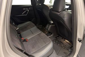 BMW iX1 bild 14