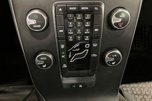 Volvo V40 bild 24