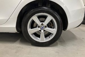 Volvo V40 bild 9