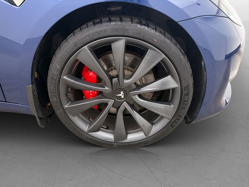 Tesla Model 3 bild 32