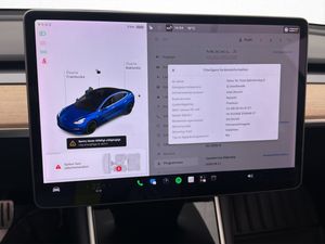 Tesla Model 3 bild 22