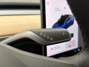 Tesla Model 3 bild 19