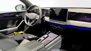 Volkswagen Passat bild 13