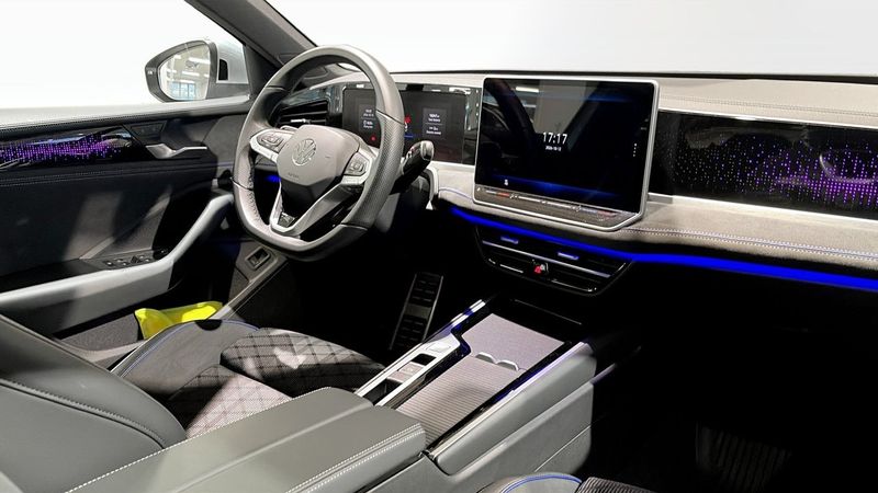 Volkswagen Passat bild 13