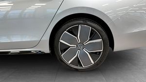 Volkswagen Passat bild 8