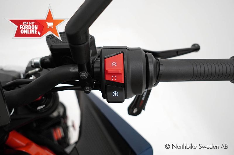 KTM 390 Duke bild 19
