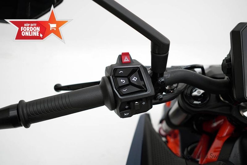 KTM 390 Duke bild 17