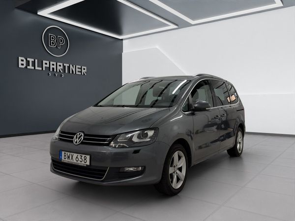 Volkswagen Sharan 7-seater 2.0 TDI DPF BMT Masters/Pano/Navi/Drag/B-Kamer - 2015