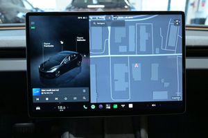 Tesla Model 3 bild 17