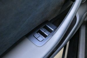 Tesla Model 3 bild 9