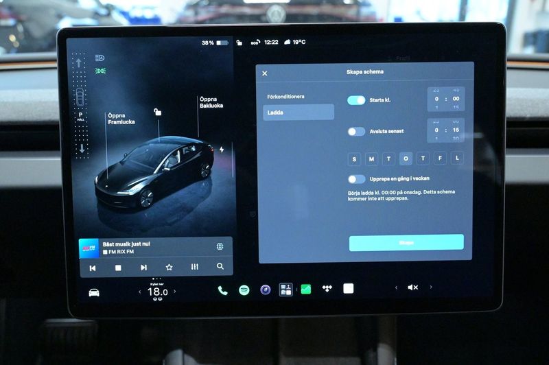 Tesla Model 3 bild 14