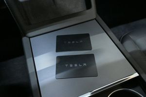 Tesla Model 3 bild 22