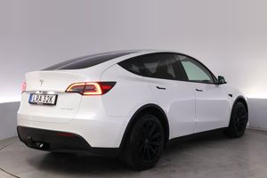 Tesla Model Y bild 5