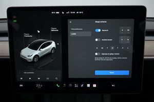 Tesla Model Y bild 15
