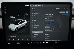 Tesla Model Y bild 13