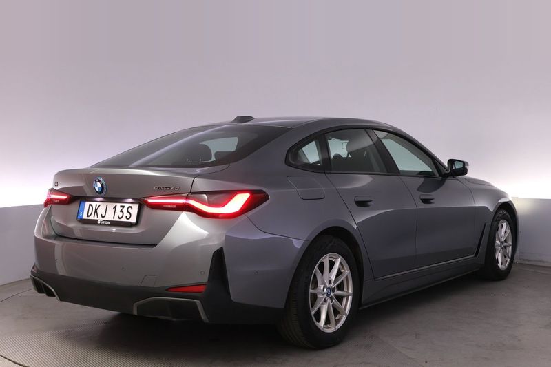 BMW i4 bild 5