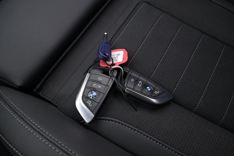 BMW i4 bild 22