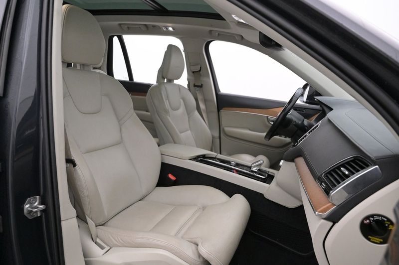 Volvo XC90 bild 14