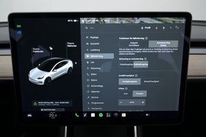 Tesla Model 3 bild 15