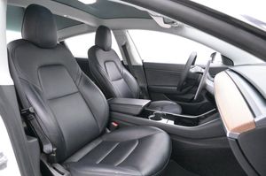 Tesla Model 3 bild 12