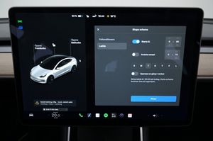 Tesla Model 3 bild 16