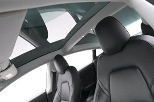 Tesla Model 3 bild 25