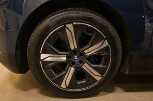 BMW iX bild 27