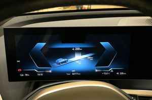 BMW iX bild 9