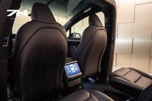 Tesla Model X bild 23