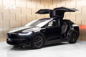 Tesla Model X bild 1