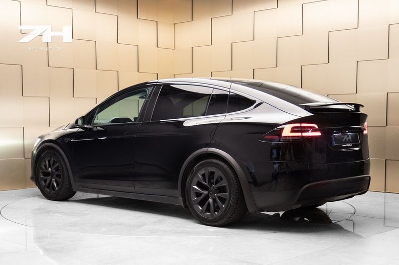 Tesla Model X bild 4