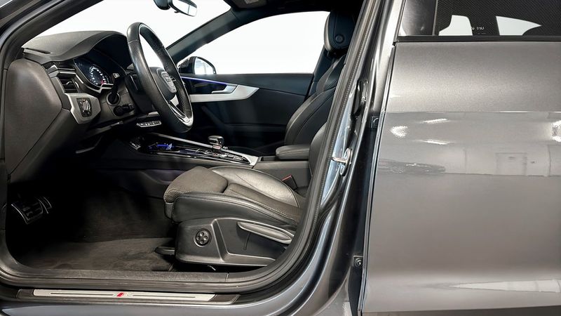 Audi A4 bild 2