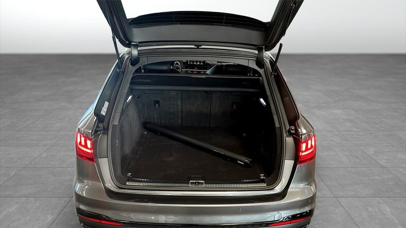 Audi A4 bild 13