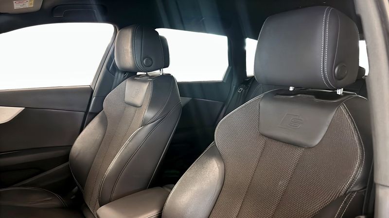 Audi A4 bild 9
