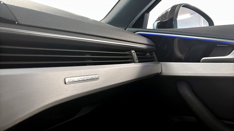 Audi A4 bild 19