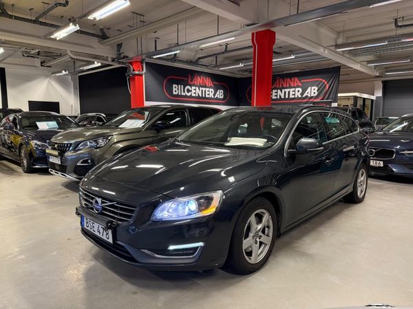 Volvo V60 D4 Aut Momentum Business Edition Kamrembytt 2Ägare Navi - 2015