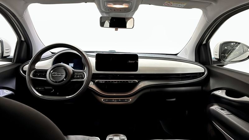 Fiat 500e bild 4