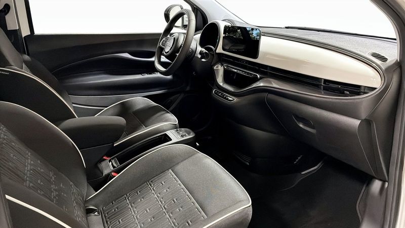 Fiat 500e bild 3