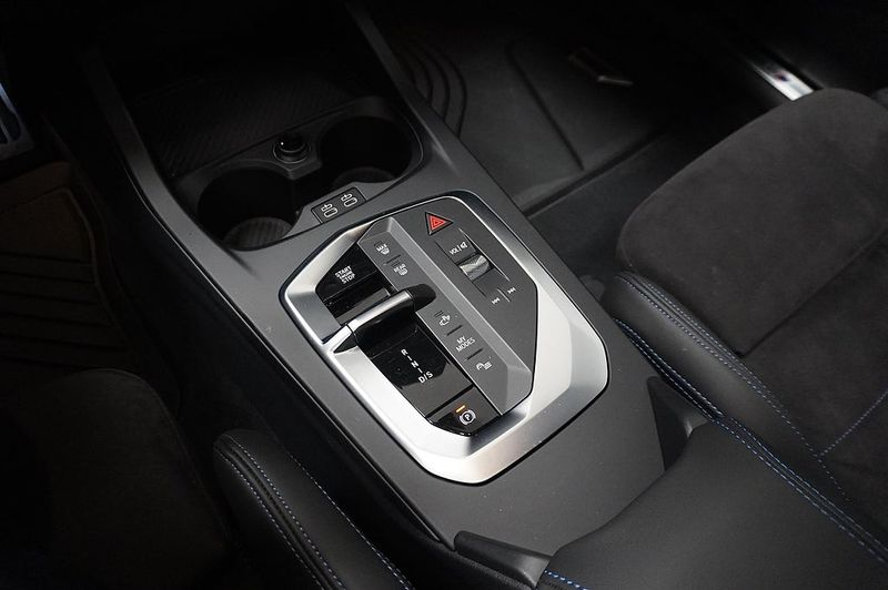 BMW 120 bild 8