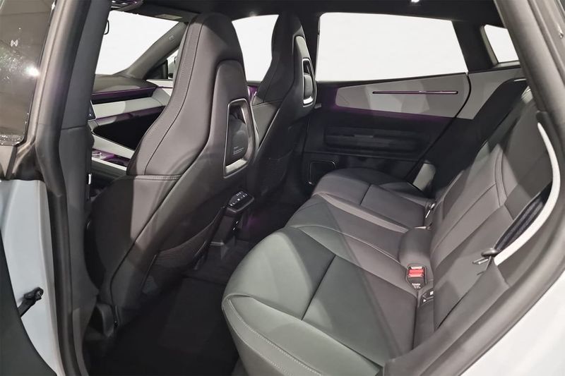 Polestar 4 bild 12