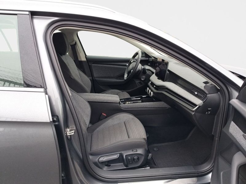 Skoda Superb bild 15