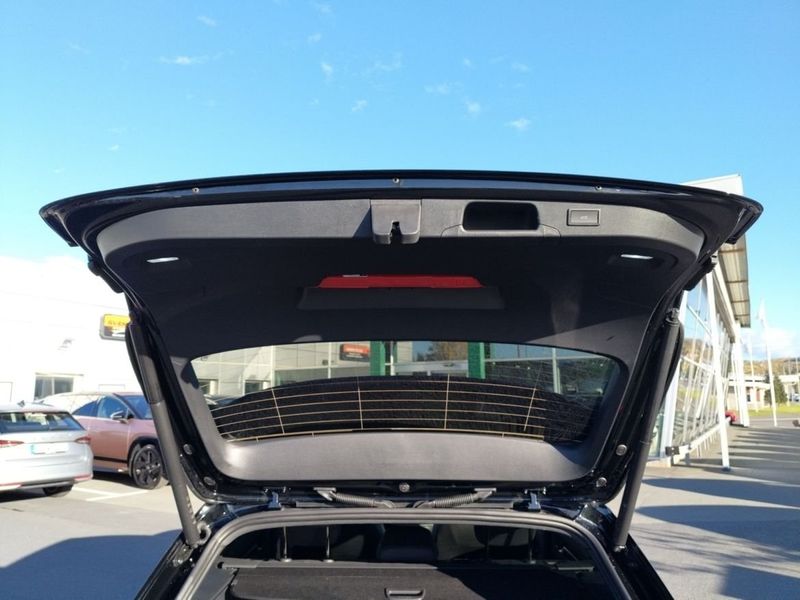 Skoda Superb bild 2