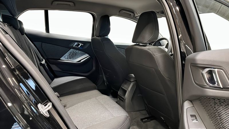BMW 120 bild 5