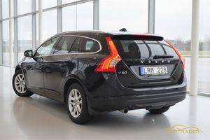 Volvo V60 bild 2