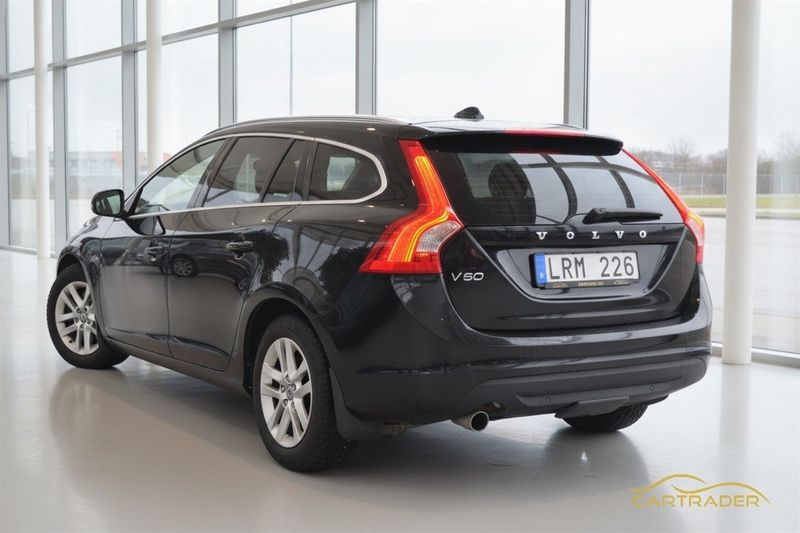 Volvo V60 bild 2