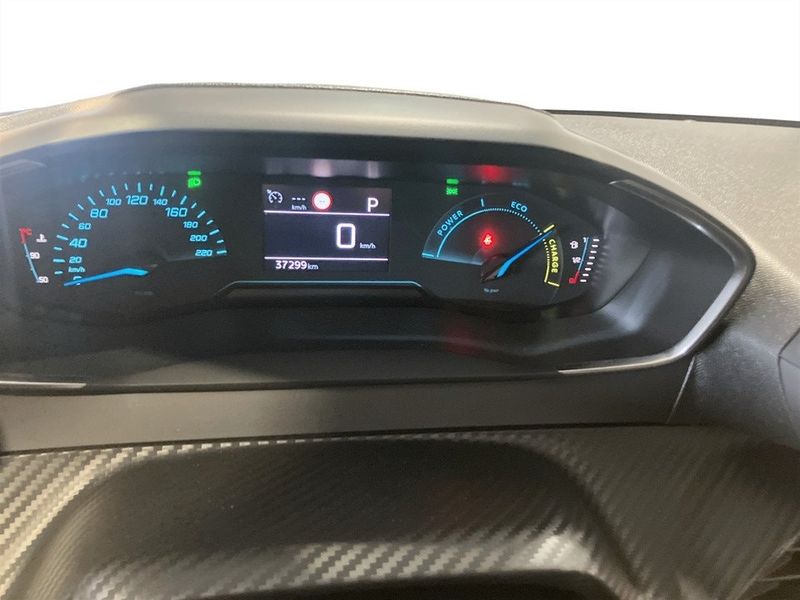 Peugeot 208 bild 8