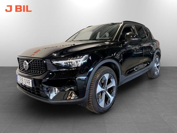 Volvo XC40 B4 Ultra Dark B4 197hk Aut PANO H/K - 2026